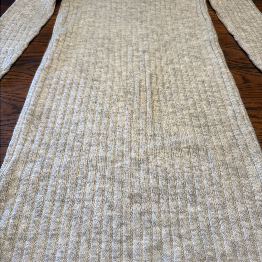 William Rast Gray Ribbed Knit Sweater - Picture 8 of 9